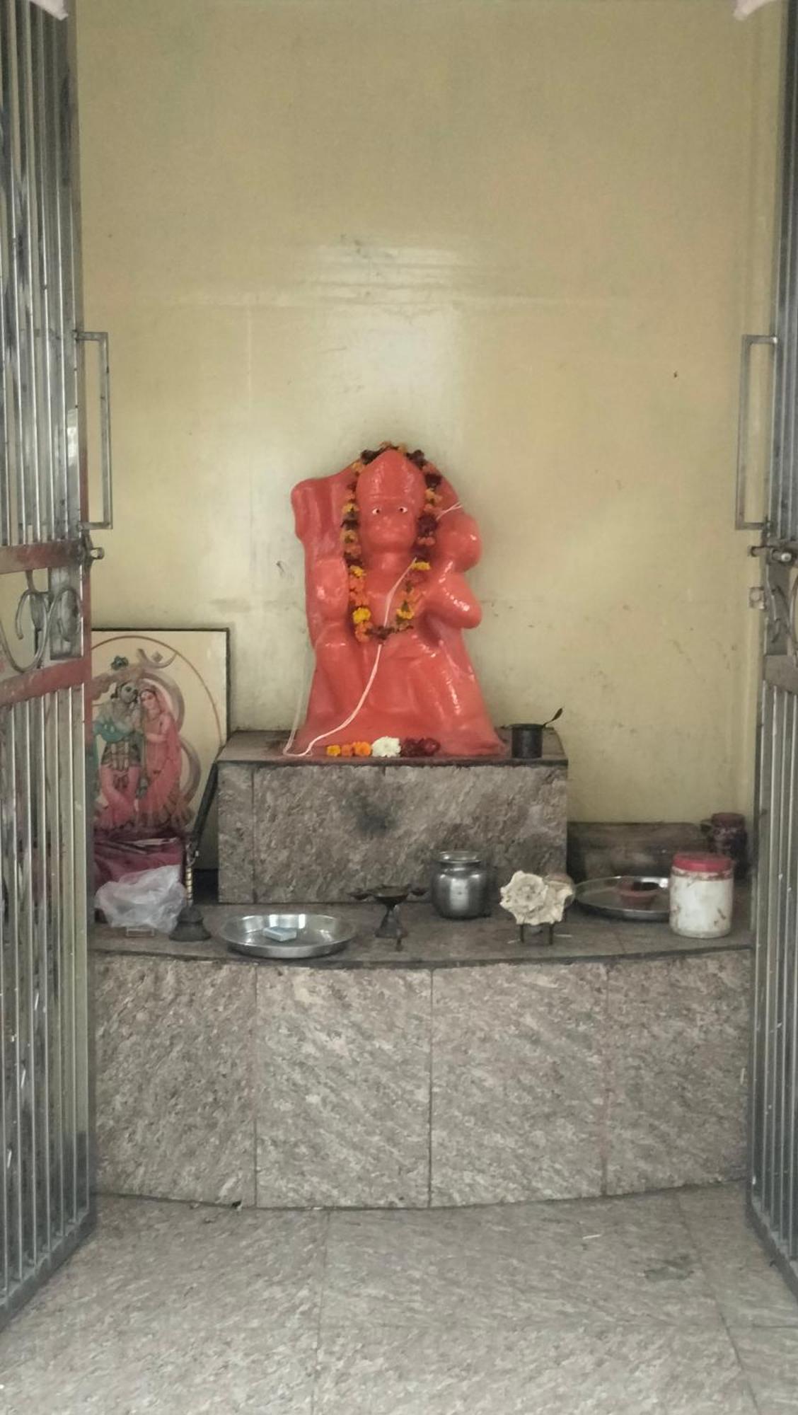 Отель Maa Gayatri Dham Вриндавана Экстерьер фото